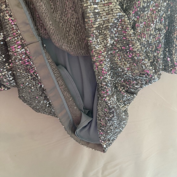 Anthropologie Women 10 Silver Sequin Blouse Cut Out Party Evening Puff Sleeve - Picture 5 of 10